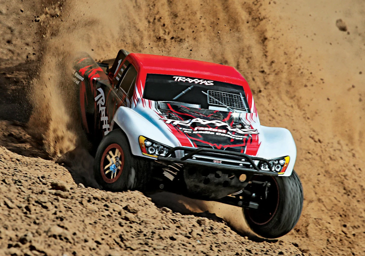 Traxxas Slash 4X4 VXL Brushless 1/10 4WD RTR Short Course Truck W/TQi & TSM (Red) 8 Traxxas Slash 4X4 VXL Brushless 1/10 4WD RTR Short Course Truck W/TQi & TSM (Red) - Image 6