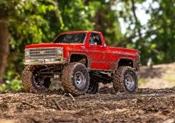 Traxxas TRX-4 Chevrolet K10 High Trail Edition Red -RC Cars & Trucks Sales 92056 4 TRX4 K10 action woods muddy left 68234.1661355952