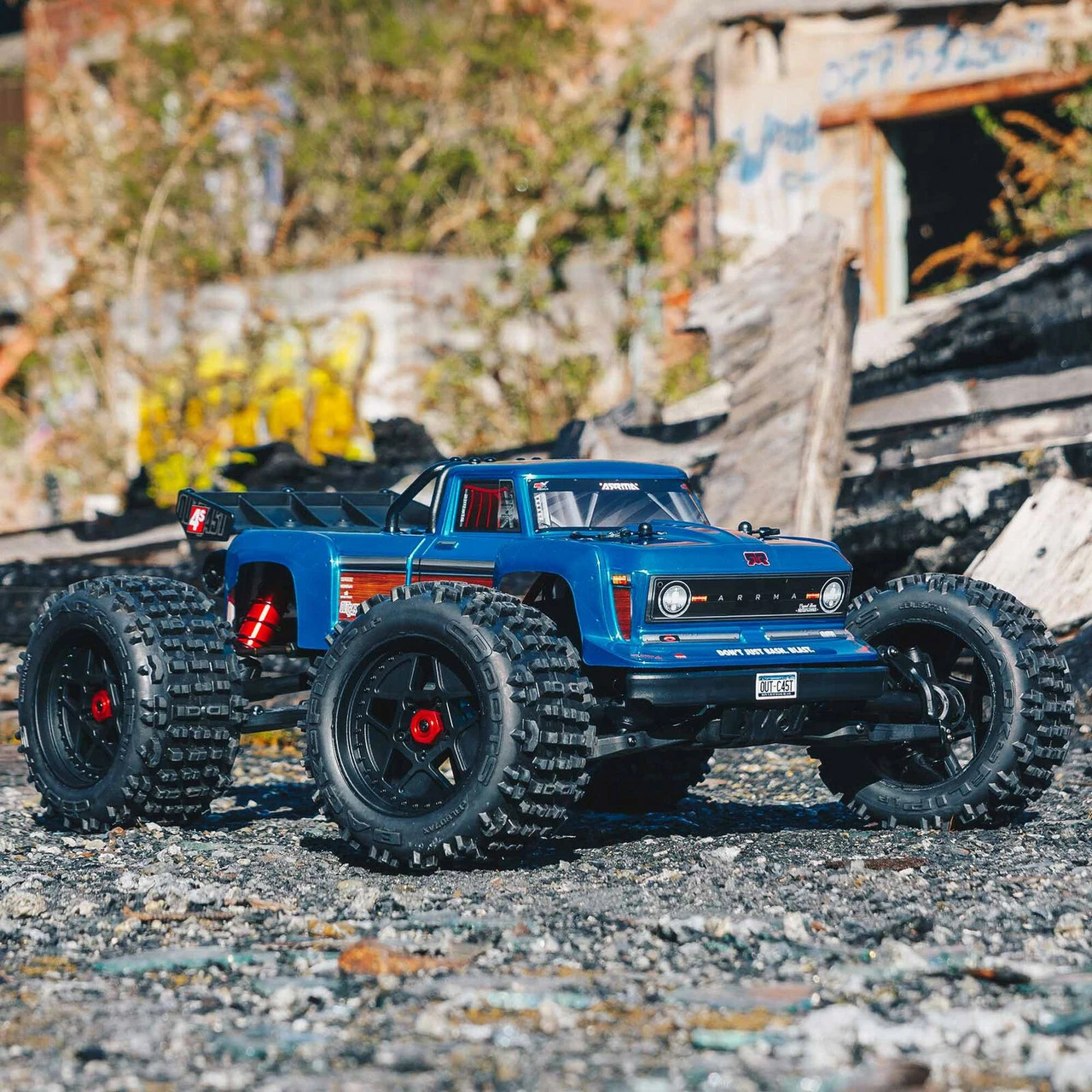 Arrma OUTCAST 4X4 4S V2 BLX Stunt Truck RTR, Blue 4 Arrma OUTCAST 4X4 4S V2 BLX Stunt Truck RTR, Blue - Image 2