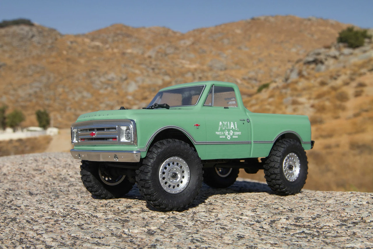 Axial SCX24 1967 Chevrolet C10 1/24 4WD RTR Scale Mini Crawler (Green) W/2.4GHz Radio 16 Axial SCX24 1967 Chevrolet C10 1/24 4WD RTR Scale Mini Crawler (Green) W/2.4GHz Radio - Image 14