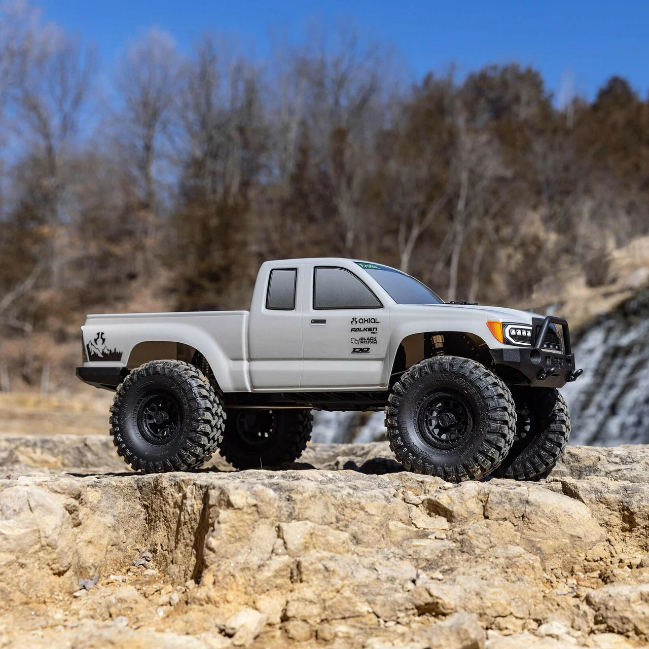 Axial SCX10 III Base Camp 1/10th 4WD RTR Gray 16 Axial SCX10 III Base Camp 1/10th 4WD RTR Gray - Image 14