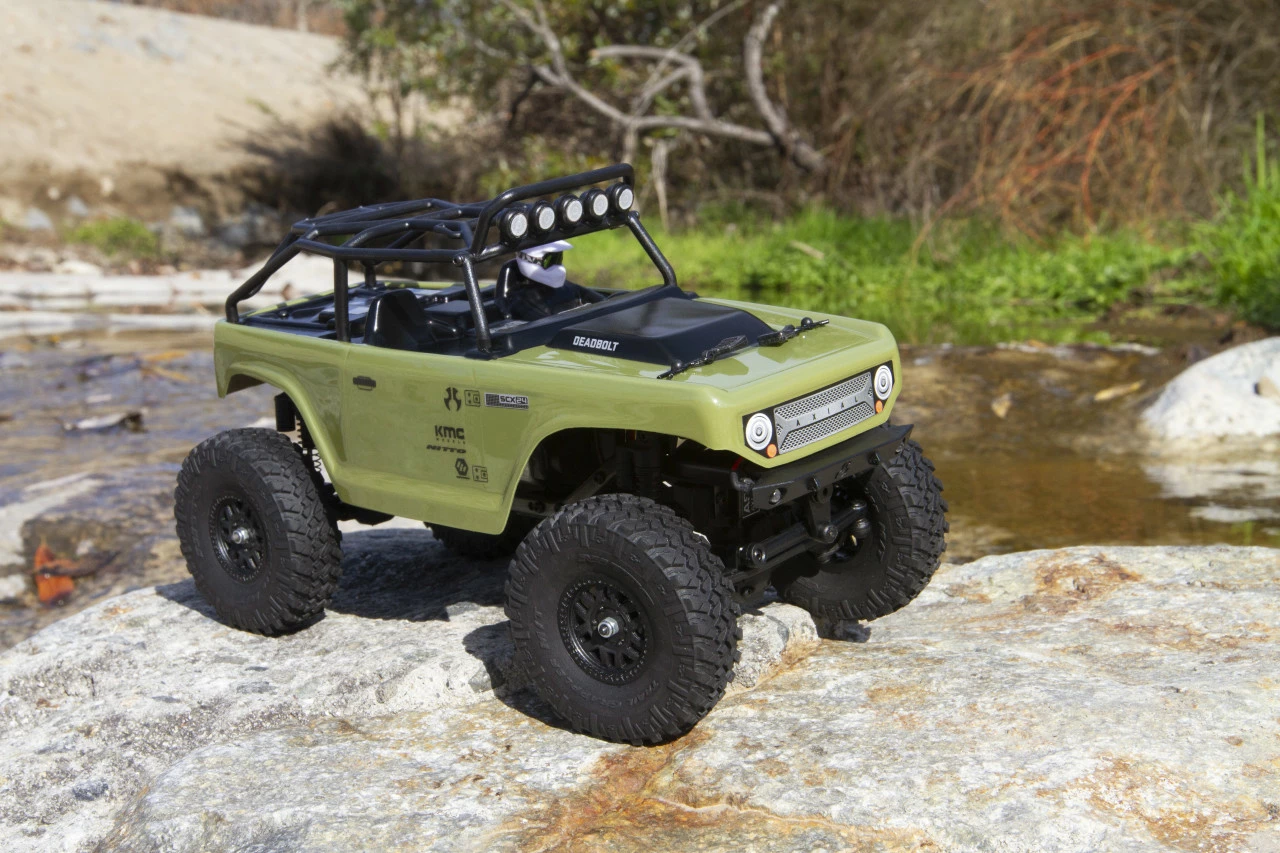Axial 1/24 SCX24 Deadbolt RTR Scale Mini Crawler W/2.4GHz Radio (Green) 16 Axial 1/24 SCX24 Deadbolt RTR Scale Mini Crawler W/2.4GHz Radio (Green) - Image 14