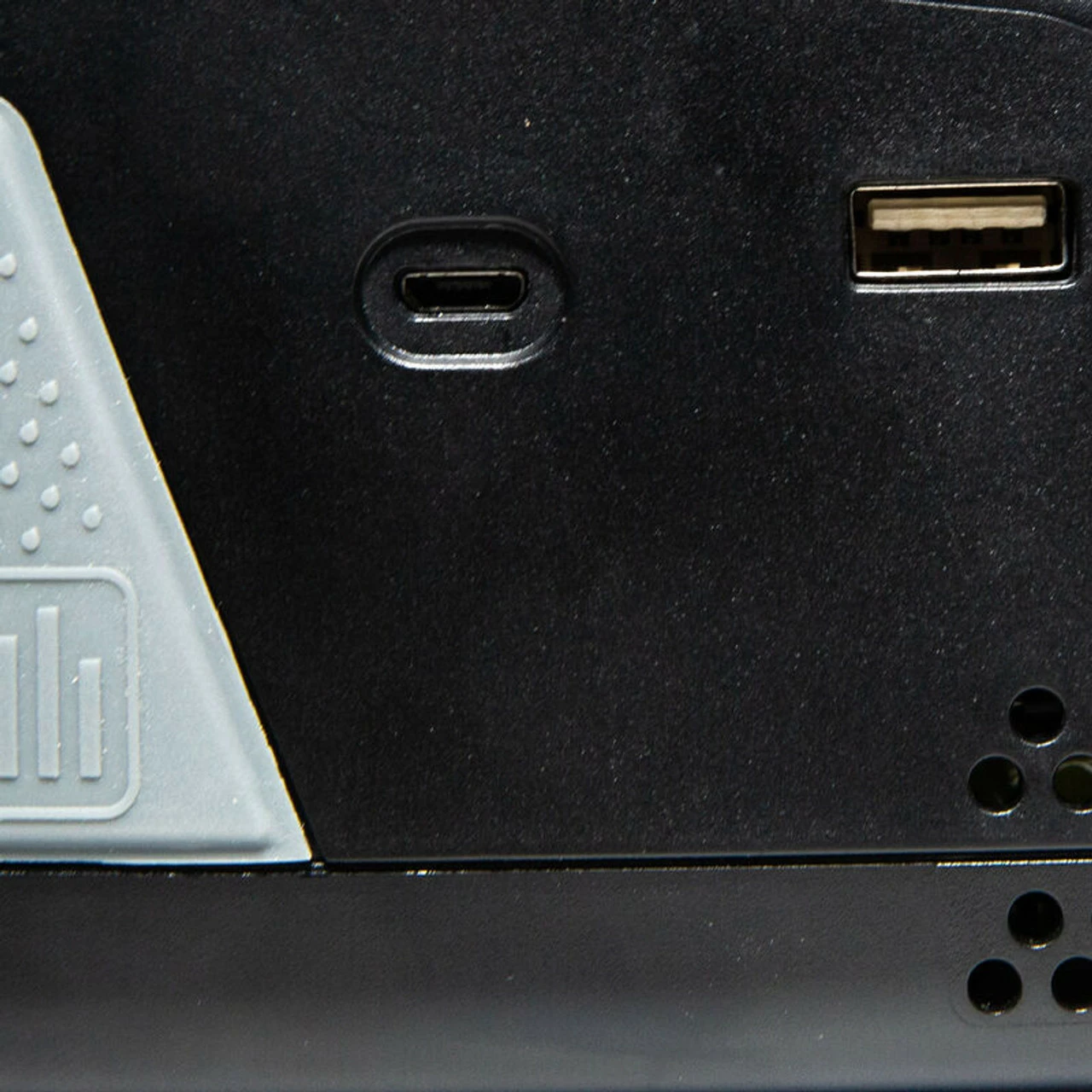 Spektrum Smart S2200 G2 AC Charger, 2x200 10 Spektrum Smart S2200 G2 AC Charger, 2x200 - Image 8