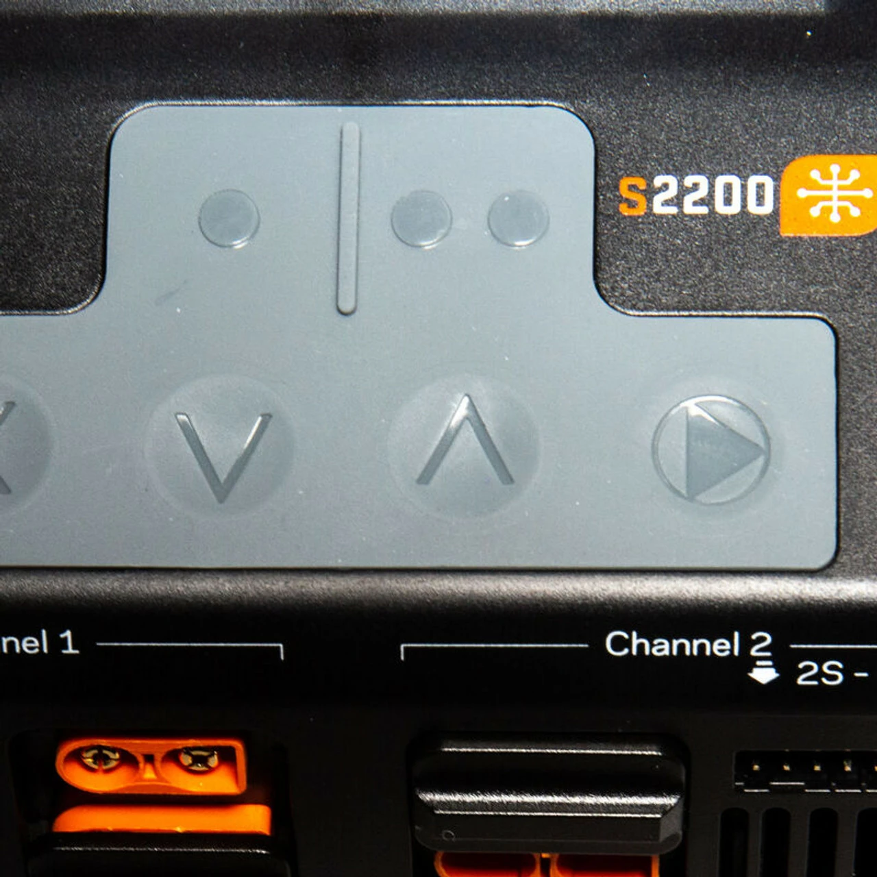 Spektrum Smart S2200 G2 AC Charger, 2x200 9 Spektrum Smart S2200 G2 AC Charger, 2x200 - Image 7