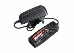 Traxxas 2 Amp NIMH Peak Detecting AC Charger