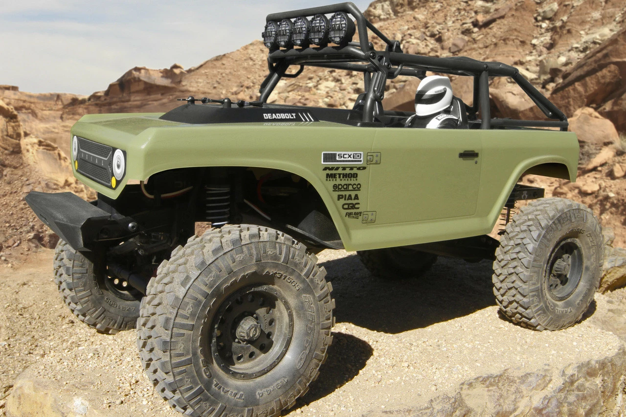 Axial 90066 SCX10 II Deadbolt RTR 4WD Rock Crawler W/2.4GHz Radio 24 Axial 90066 SCX10 II Deadbolt RTR 4WD Rock Crawler W/2.4GHz Radio - Image 22