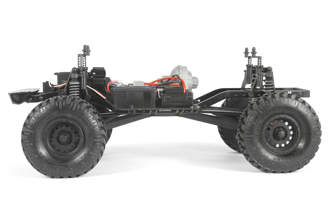 Axial 90066 SCX10 II Deadbolt RTR 4WD Rock Crawler W/2.4GHz Radio 8 Axial 90066 SCX10 II Deadbolt RTR 4WD Rock Crawler W/2.4GHz Radio - Image 6