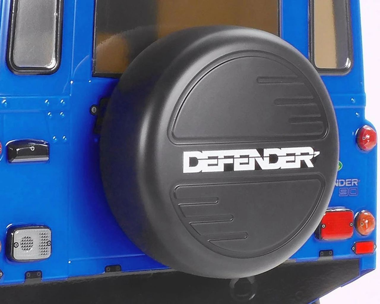 Tamiya 1/10 RC 1990 Land Rover Defender CC-02 (Limited Edition) 8 Tamiya 1/10 RC 1990 Land Rover Defender CC-02 (Limited Edition) - Image 6